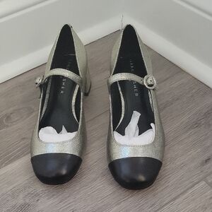 Marc Fisher Women's Marla Mary Jane Pumps Shoes Gold/Black Size 6M NWT